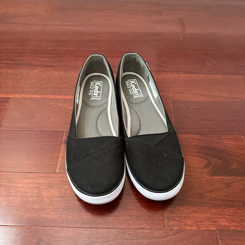 Black keds. Great condition. Ortholite